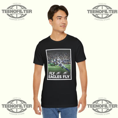 DeVonta Smith Touchdown Fly Eagles Fly T-Shirt Printify